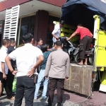 Petugas Polres Probolinggo Kota menyita belasan motor bodong yang hendak dibawa ke Lumajang.