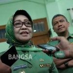 Wakil Bupati Jombang, Mundjidah Wahab saat ditemui usai rapat paripurna di DPRD Jombang, Senin (21/11). foto: RONY S/ BANGSAONLINE