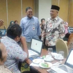 Wakil Bupati Malang bersama Kepala Balilatfo dan Kapusdatin saat menyapa peserta pelatihan desa online.