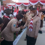 Gubernur Jawa Timur Khofifah Indar Parawansa melepas secara resmi Kontingen Jawa Timur pada Jamnas XI Foto: DEVI FITRI AFRIYANTI/ BANGSAONLINE