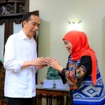 Khofifah saat sowan ke rumah mantan presiden RI Jokowi. Foto: Ist.