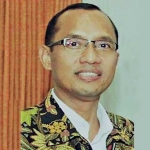 Dr. H. Suparto Wijoyo
