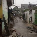 Kondisi rumah warga di salah satu Desa di Kecamatan Semanding yang mengalami kerusakan akibat terjangan puting beliung
