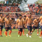 Para pemain Persibo saat berlaga di stadion Letjen H Soedirman Bojonegoro pada tahun 2016 lalu.