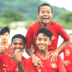 Pemain Muda Persela M Faizal Syaifullah (kanan-bawah) dipanggil PSSI, untuk perkuat Timnas Indonesia di Ajang AFC U-16 di Bahrain. foto: oke-bola