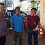 MB saat diamankan polisi dalam kasus penganiayaan terhadap istri dan adik iparnya. Foto: Ist.