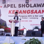 Wakil Ketua MPR RI, Ahmad Muzani, saat memberi sambutan dalam pelantikan pengurus Laskar Sholawat Nusantara Jember dan Lumajang. Foto: Ist