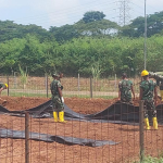 Personel Batalyon Infanteri Teritorial Pembangunan 932/Sunan Bonang saat mempelajari program CSR unggulan Si Pandu dan Desi di kawasan PLN Nusantara Power UP Tanjung Awar-Awar.