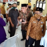 PEDULI: Cabup Bambang Haryo Soekartono (BHS) menghadiri Tasyakuran HUT Pepabri ke-61, di Gedung Juang 45 Sidoarjo, Kamis (17/9). foto: MUSTAIN/ BANGSAONLINE