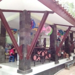 Inilah salah satu kios yang baru dibangunkan oleh Pemkab Tuban di wisata Bektiharjo.