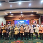 Rapat kesiapan menghadapi Angkutan Lebaran 2026 digelar di Gedung Negara Grahadi, Surabaya, Jumat (20/2/2026).