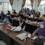 
Suasana pelatihan pemasaran Online untuk meningkatkan produktifitas pelaku usaha di masa pandemi Covid-19. foto: Kominfo Kabupaten Kediri untuk BANGSAONLINE.com
