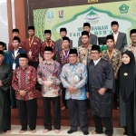 Kafilah Kabupaten Tuban cabang Musabaqah Fahmil Quran (MFQ) foto bersama usai meraih peringkat 3 dalam Musabaqah Tilawatil Quran (MTQ) ke-28 Jawa Timur.