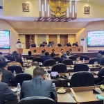 Rapat paripuna DPRD dan Pemkab Tuban membahas dua agenda.