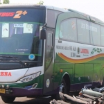 Bus Lorena saat diamankan di Pos Laka Satlantas Polres Ngawi.