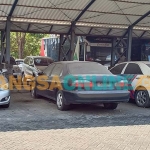 Sejumlah mobil dinas bagian umum jenis Honda Accord yang akan dilelang. Foto: SYUHUD/BANGSAONLINE