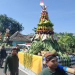 Kirab budaya menuju Situs Calon Arang yang rutin digelar oleh Pemerintah Desa Sukorejo Kecamatan Gurah Kabupaten Kediri. Foto: MUJI HARJITA/ BANGSAONLINE