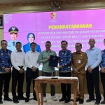 Penandatanganan Nota Kesepahaman dan Perjanjian Kerja Sama antara Pemkab Jember dan PT Surya Mataram Nusantara (Fly Jaya Air) pada Selasa (28/10/2025), di Pendopo Wahyawibawagraha.