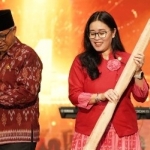 Kepala OJK Kediri, Ismirani Saputri dan Wakil Wali Kota Kediri Gus Qowim saat pembukaan Finfest 2025. (Ist).

