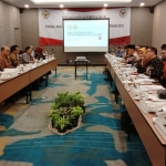 Suasana rapat dan kunjungan kerja Komite IV DPD RI ke BPK Perwakilan Provinsi Jawa Timur.