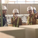  Wali Kota Kediri Vinanda Prameswati saat meninjau pembangunan Sekolah Rakyat. (Ist). 