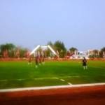Pertandingan sepak bola yang mengawali rangkaian HUT PT Gudang Garam Tbk. (foto: arif kurniawan/BANGSAONLINE)