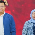 calon wakil gubernur nomor urut 1, Lukmanul Hakim, bersama calon gubernur nomor urut 2, Khofifah Indar Parawansa.