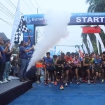 Ribuan pelari East Java Running Festival 2025 saat dilepas dari garis start. Foto: Ist