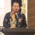 Ketua KPU Jatim Choirul Anam.