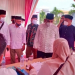 Rombongan dari DPP Partai Gerindra saat memantau vaksinasi di Pasuruan.