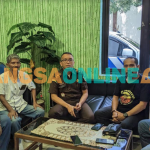 Empat LSM Cakra Berdaulat Saat Audensi Dengan Kasi intel Kejari Kabupaten Pasuruan (foto: Supardi)