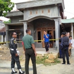TKP penusukan anggota Polres Pamekasan di Jalan Sersan Misrul Gg II kelurahan Gladak Anyar, Kecamatan Kota Pamekasan.