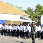 Suasana pengenalan mahasiswa baru Unirow Tuban.