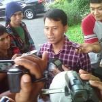Kasat Reskrim Polrestabes Surabaya AKBP Sumaryono saat membeberkan penyelidikan polisi terkait kerusuhan bonek. foto:rusmiyanto/BANGSAONLINE