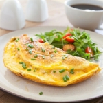 Resep Omelet Telur Tebal dengan Perpaduan Keju yang Gurih dan Creamy. Foto: Ist