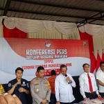 Konferensi pers yang berlangsung di Mapolres Mojokerto Kota.