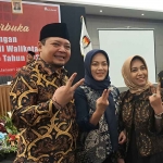 Ning Ita dan Cak Rizal, kepala daerah terpilih dalam pelaksanaan pesta demokrasi di Kota Mojokerto.