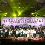 Peringatan Maulid Nabi Muhammad SAW, silaturahmi, dan ngopi bareng warga Madura di Monas.