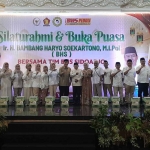 Bambang Haryo Soekartono (BHS) saat silaturahmi bersama Tim BHS, Senin (9/3/2026) petang. Foto: Mustain/Bangsaonline.