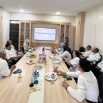 Rapat pembahasan terkait pelaksanaan pembangunan Zona Integritas menuju Wilayah Tertib Administrasi Berintegritas yang digelar Kantah Kabupaten Pasuruan. 