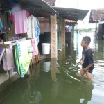 Desa Kedungbanteng dan Banjarasri Kecamatan Tanggulangin menjadi langganan banjir dua tahun belakangan.