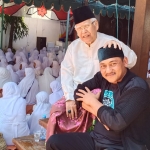 M. Sukoiri bersama KH. Robbach Ma