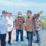 Komisi D DPRD Jatim yang dipimpin Agung Mulyono saat sidak ke Pelabuhan Jangkar, Situbondo. Foto: Ist