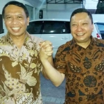 Politisi Golkar, Zainuddin Amali dan politisi Demokrat?, Fandi Utomo menyatakan siap menjadi calon alternatif dalam Pilgub Jatim. foto: DIDI ROSADI/ BANGSAONLINE