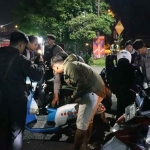 Polres Mojokerto Kota saat melakukan razia sajam dan senpi. (Ist)