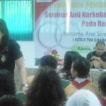 Sosialisasi bahaya narkoba dan free sex di SMP-SMA Pembangunan Jaya 2. (Nanang Ichwan/BangsaOnline)