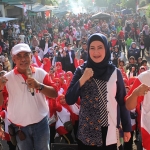 Bakal calon legislatif DPR RI Dapil Jatim I dari Partai NasDem, Lita Machfud Arifin, saat menghadiri kegiatan.