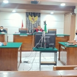 Praperadilan Sekdes Cempokorejo ditolak oleh Majelis Hakim PN Tuban.
