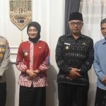 Kapolres Kediri Kota, Wali Kota Kediri, Wakil Wali Kota Kediri, dan KH.Athoilah Sholahuddin di Pondok Pesantren Lirboyo. Foto: Ist