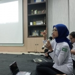 Kepala BPJS Kesehatan Cabang Pasuruan, dr Dina Diana Permata saat memberi pemaparan di acara Media Gathering